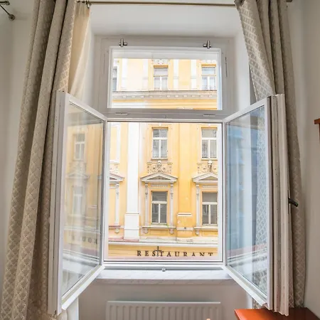 Kolonada * Mariánské Lázně